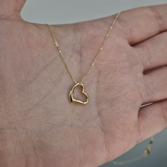 Halsband med genombrutet hjärta 18k guld