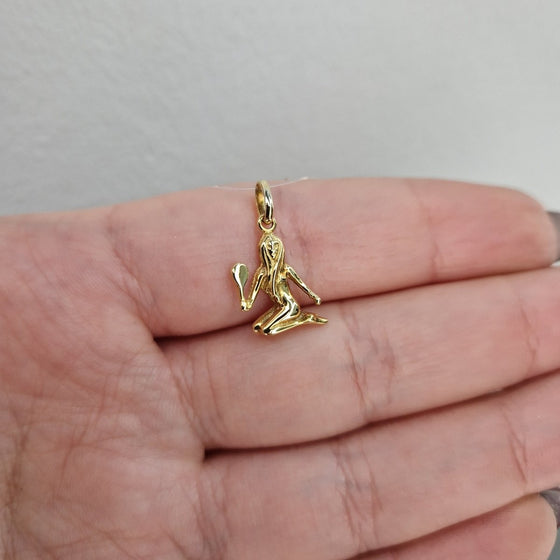 Guldhänge Stjärntecken figur massivt 18k guld