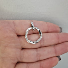 Hängsmycke ring med diamanter 18k vitguld