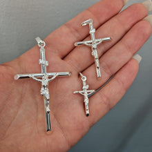  Stilrena kors i tre olika storlekar