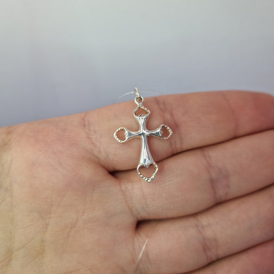 Kors Isabella äkta silver 925 med hjärta design