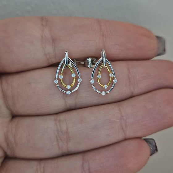 Diamant örhängen  tvåfärgat 18k guld