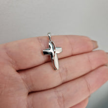  18k Vitgulds kors med diamanter