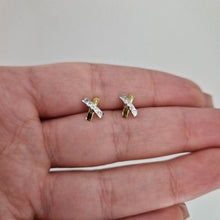  Guldörhängen X med stenar 18k guld