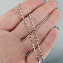  Stålhalsband med ovala kulor